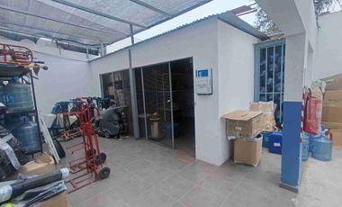 Casa comercial Av. Argentina