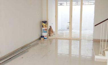 Rumah Long beach Pakuwon city Surabaya