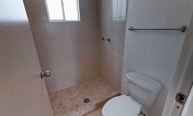 Casa Semiamueblada en Renta en Fraccionamiento Real Navarra, con vigilancia 24 hrs.