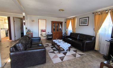 PROPIEDAD CON DOS CASAS EN EL QUISCO