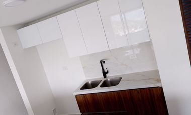 APTO 1105 COUNTRY PARK