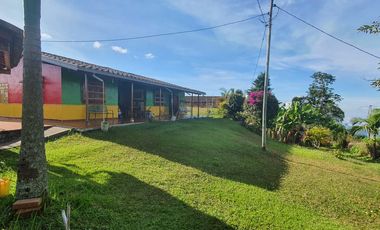 Casa Finca La Zoila Rosa, vereda la liboriana, corregimiento de Versalles, Municipio de Santa Bárbara, Antioquia.