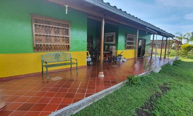 Casa Finca La Zoila Rosa, vereda la liboriana, corregimiento de Versalles, Municipio de Santa Bárbara, Antioquia.