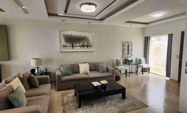 casa en renta Zona Esmeralda