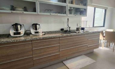 casa en renta Zona Esmeralda