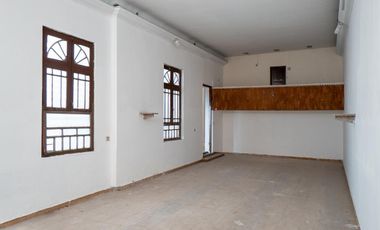 Local comercial en Venta, ideal para cafetería, restaurante, hotel  etc.