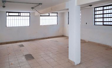 Local comercial en Venta, ideal para cafetería, restaurante, hotel  etc.