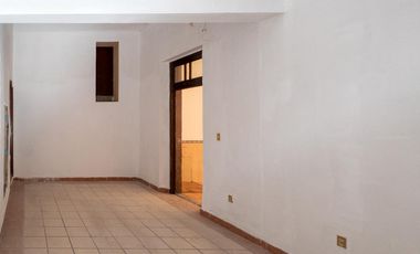 Local comercial en Venta, ideal para cafetería, restaurante, hotel  etc.