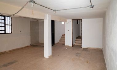 Local comercial en Venta, ideal para cafetería, restaurante, hotel  etc.