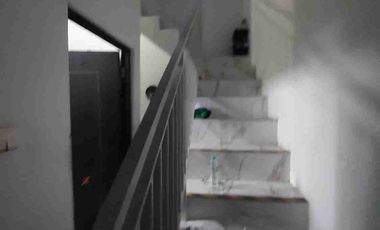 RUMAH 2 LANTAI BERADA DI DAERAH WAGE ALOHA TAMAN SIDOARJO