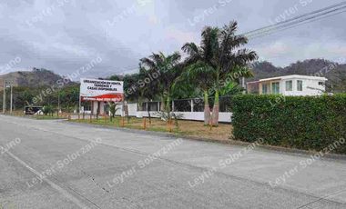 VENDO CASA Urbanización: HOUSE BEACH Pedernales Manabí