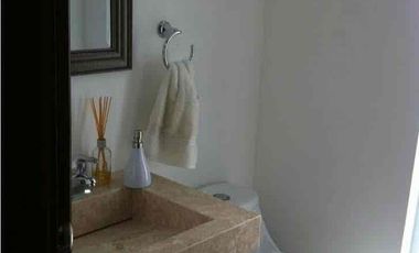 Casa Amueblada de un piso en Puerta de Hierro