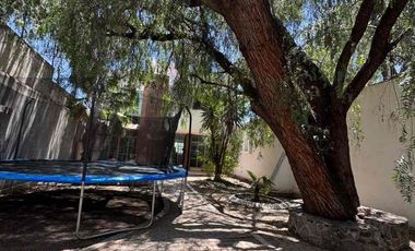 CASA EN VENTA -  Arboledas - 1ra Secc. - $3,950,000