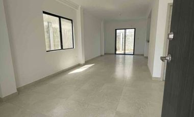 CASA EN ALQUILER EN LA JOYA