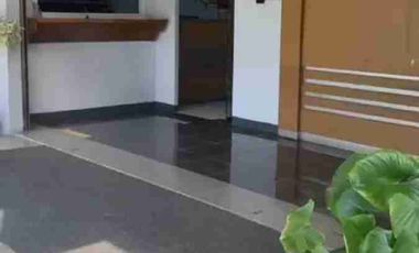 DISEWAKAN GEDUNG X SEKOLAH  SWASTA MEWAH DAN LUAS