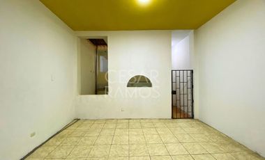 VENDO LOCAL COMERCIAL EN SULLANA AVENIDA SANTA CRUZ