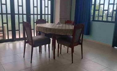 Finca de 800 m² con casa de 2 niveles y piscina en Fusagasugá