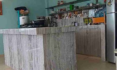 Finca de 800 m² con casa de 2 niveles y piscina en Fusagasugá