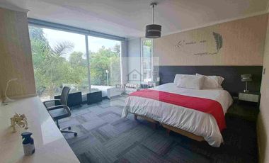 SE ARRIENDA CASA AMOBLADA EN EXCLUSIVO CONDOMINIO, LA CRUZ