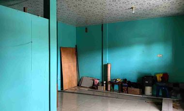 Ruko disewakan strategis pinggir jalan raya cocok untuk usaha atau kantor