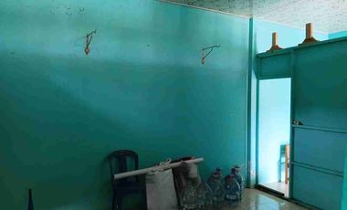 Ruko disewakan strategis pinggir jalan raya cocok untuk usaha atau kantor