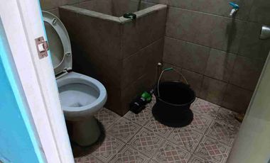 Ruko disewakan strategis pinggir jalan raya cocok untuk usaha atau kantor