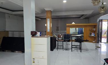 Dijual Rumah Mewah Hoek Di Cengkareng - Parkir Luas, Harga Nego Sampai Deal