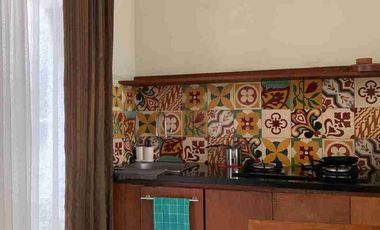 Dijual Rumah Bagus Siap Huni di Emerald Bintaro