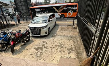 Disewakan Ruko 2 1/2 Lantai Di Fatmawati Blok M Kebayoran Baru Jakarta Selatan