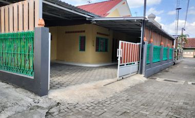 Dijual rumah akses mobil masuk lancar Lokasi Jogja kota dekat stadion Mandala Krida, kantor balaikota Jogja