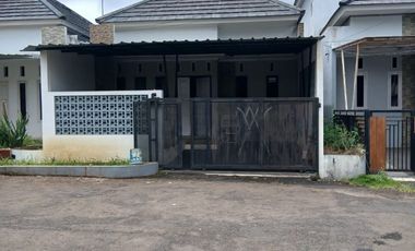 Rumah Siap Huni Sejuk Cluster Pesona Harmoni Town House Kota Sukabumi
