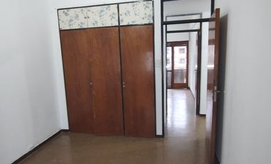 ALQUILER DE DEPARTAMENTOS EN SALTA. BARRIO CASINO. 3 DORMIORIOS, 3 BALCONES.