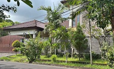 Di Jual Rumah mewah Semi Villa di Taman Mumbul, Nusa Dua benoa kuta selatan Bali