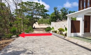 Di Jual Rumah mewah Semi Villa di Taman Mumbul, Nusa Dua benoa kuta selatan Bali