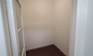 ALQUILER DE DEPARTAMENTOS EN SALTA. DE 2 DORMITORIOS. BELGRANO AL 400. CON BALCON