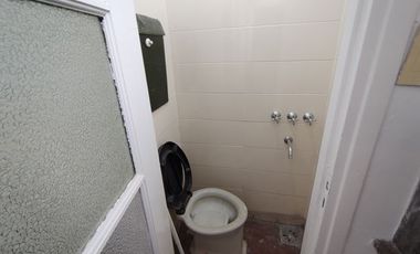 ALQUILER DE DEPARTAMENTOS EN SALTA. DE 2 DORMITORIOS. BELGRANO AL 400. CON BALCON