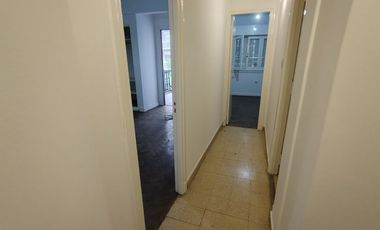 ALQUILER DE DEPARTAMENTOS EN SALTA. DE 2 DORMITORIOS. BELGRANO AL 400. CON BALCON