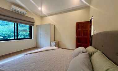 4-Bedroom, 3-Bathroom House with Swimming Pool and Stunning Mountain Views – For Sale & Rent