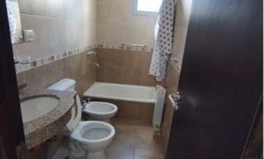ALQUILER DE DEPARTAMENTOS EN SALTA. 1 DORMITORIO. CALLE PUEYRREDON A 3 CUADRAS DEL ALTO NOA SHOPPING.