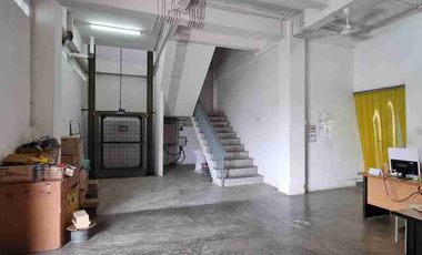 Dijual Properti Komersial Eksklusif