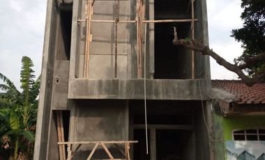 Rumah 2 lantai + ROOFTOP Rumah strategis di Mustikasari Mustikajaya kota Bekasi