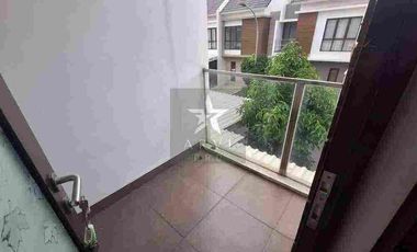 Disewakan Rumah Full Furnished Cluster Olive Summarecon Bekasi