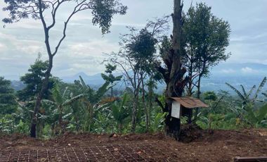 Tanah Full View Dijual di  Desa Cijeruk