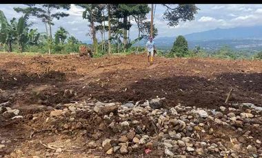 Tanah Full View Dijual di  Desa Cijeruk