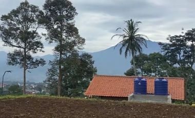 Tanah Full View Dijual di  Desa Cijeruk