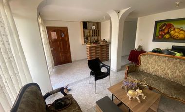 Vendo casa segundo piso Envigado (la Magnolia)