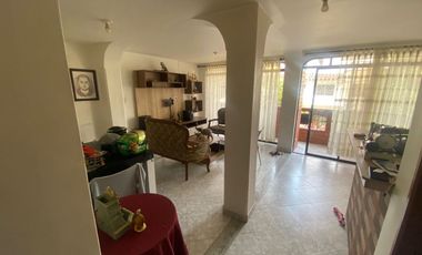 Vendo casa segundo piso Envigado (la Magnolia)