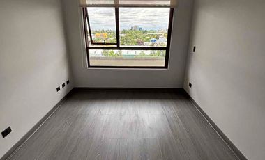 arriendo departamento estilo mariposa edificio valdepeñas