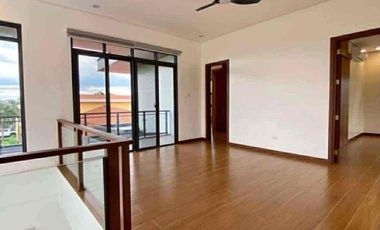 4 Bedroom House and Lot for Sale or Rent in Angeles City, Pampanga