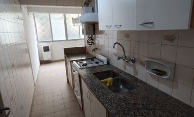 ALQUILER DE DEPARTAMENTOS EN SALTA. BARRIO CASTAÑARES. A 5 CUADRAS DE LA UNSA.